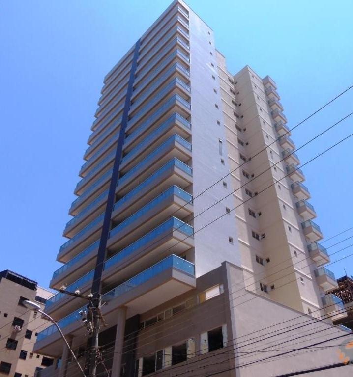 Edifício Gil Nogueira, apartamento aconchegantes, piscina, sauna, Wiff, duas vagas de garagem. room 1
